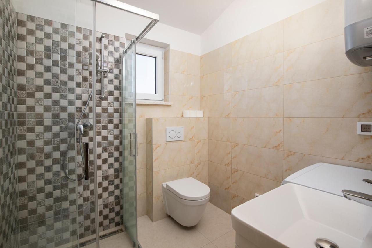 Pjescana Uvala Sea View Apartment Экстерьер фото